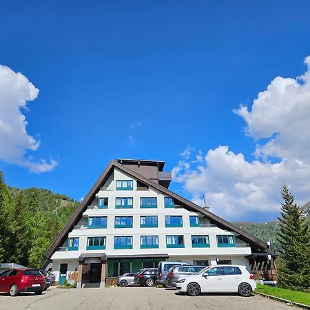 Kinder- und Familienhotel Nockalm Innerkrems Exterior foto